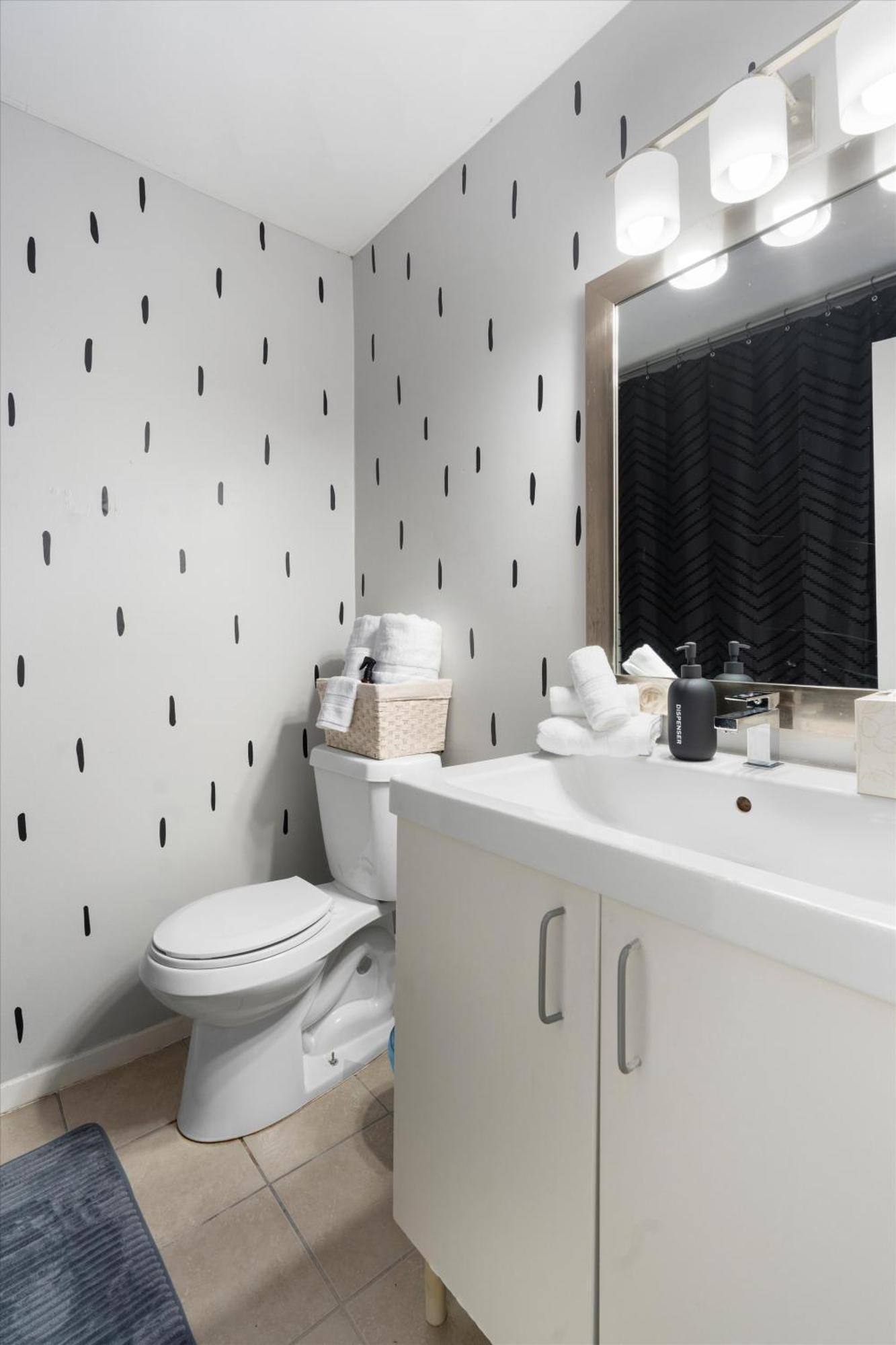 Mins 2 Downtown - King Bed - Private Stays Όστιν Εξωτερικό φωτογραφία